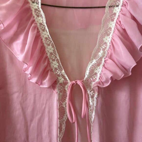 Vanity Fair Pink Ruffle Robe Nightgown Peignoir Lace Sheer Barbie USA Vintage - Picture 12 of 15